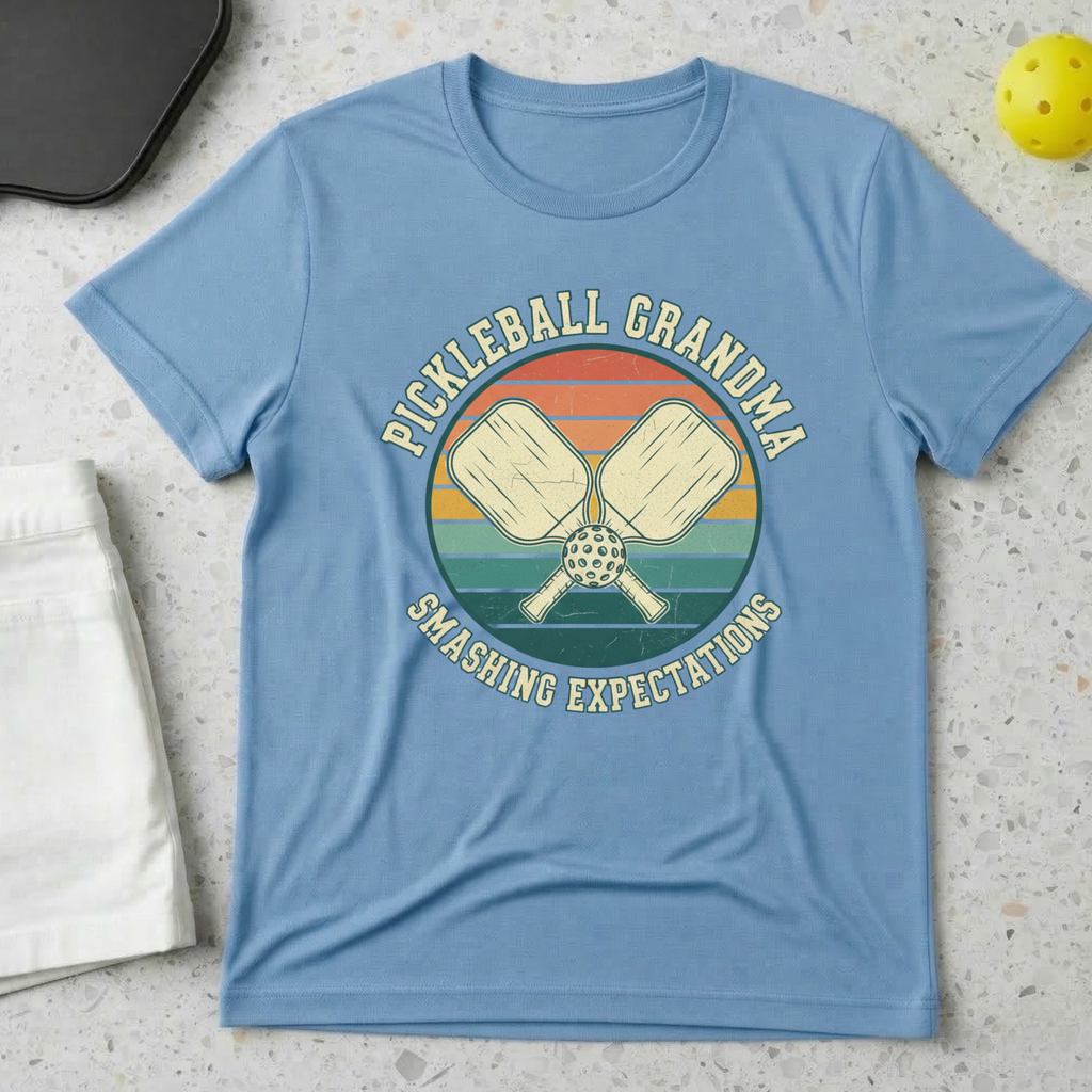 Pickelball grandma,smashing expectations T-Shirt